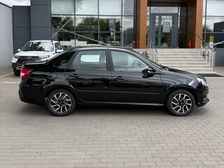 2026 Lada (ВАЗ) Granta Sportline I Рестайлинг, чёрный, 1364000 рублей, вид 4
