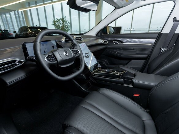 2025 Dongfeng Mage, белый - вид 8