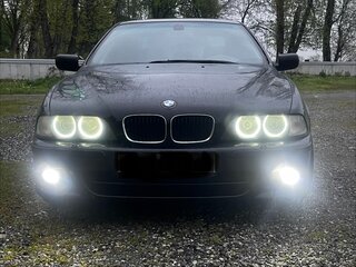 2000 BMW 5 серии 528i IV (E39), чёрный, 820000 рублей, вид 3
