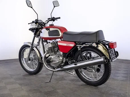 2026 Jawa 350/634 Retro, красный, 788400 рублей, вид 2