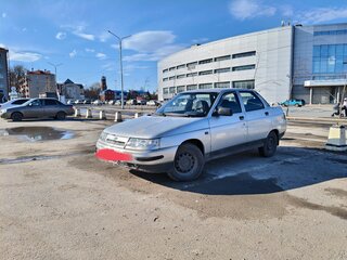 2003 Lada (ВАЗ) 2110, серебристый, 125000 рублей, вид 2