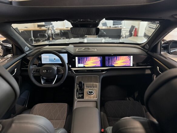 2026 Geely Monjaro I Рестайлинг, чёрный, 4905445 рублей - вид 10