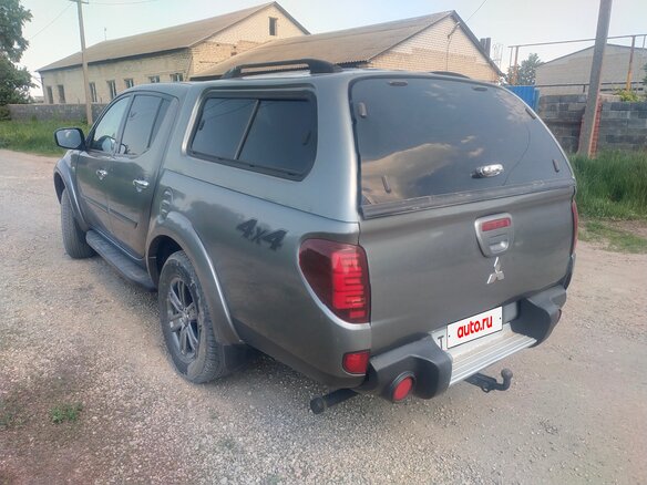 2014 Mitsubishi L200 IV Рестайлинг, серый - вид 4