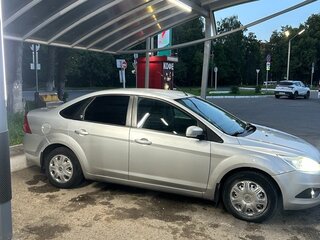 2008 Ford Focus II Рестайлинг, серебристый, 465000 рублей, вид 2