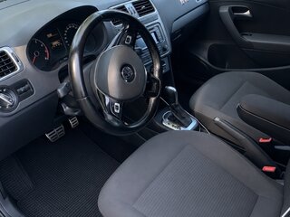 2016 Volkswagen Polo V Рестайлинг, серый, 890000 рублей, вид 5
