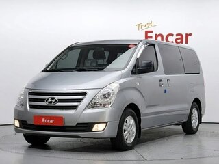 2016 Hyundai Grand Starex I Рестайлинг, серебристый, 1900000 рублей, вид 1