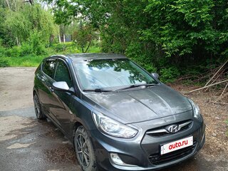 2012 Hyundai Solaris I, серый, 830000 рублей, вид 3