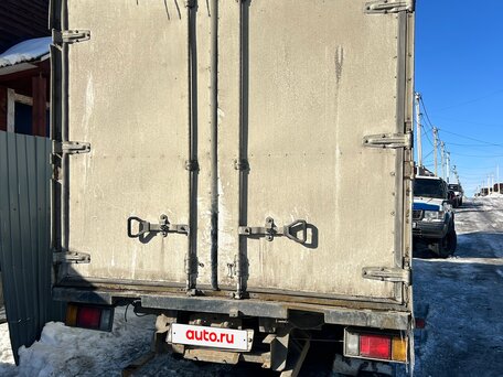 1995 Toyota Dyna, зелёный, 600000 рублей, вид 3