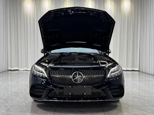 2021 Mercedes-Benz C-Класс 200 L IV (W205) Рестайлинг, чёрный - вид 3