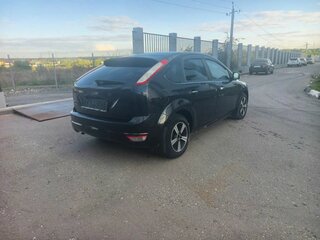 2008 Ford Focus II Рестайлинг, чёрный, 295000 рублей, вид 2