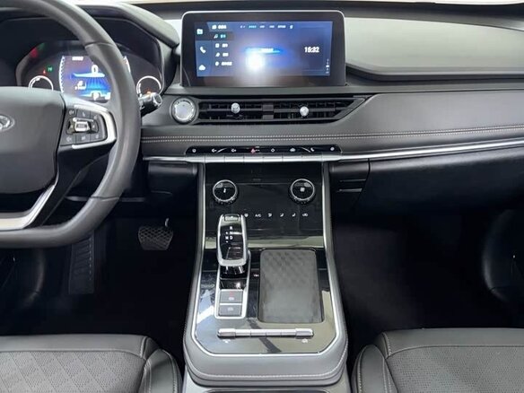 2023 Chery Tiggo 8 I Рестайлинг, белый - вид 8
