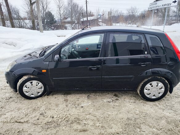 2006 Ford Fiesta Mk5, чёрный, 490000 рублей - вид 7