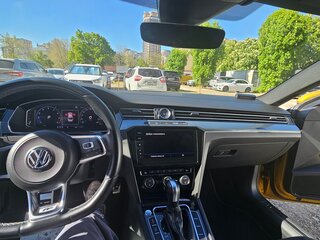 2019 Volkswagen Arteon I, жёлтый, 3000000 рублей, вид 3