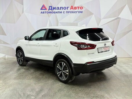 2020 Nissan Qashqai II Рестайлинг, белый, 1670000 рублей, вид 4