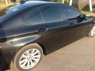 2012 BMW 5 серии 520i VI (F10/F11/F07), чёрный, 1950000 рублей, вид 5
