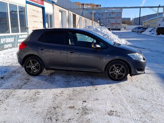 2009 Toyota Auris I, серый, 600000 рублей, вид 2