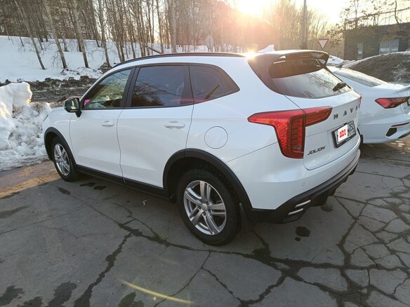 2024 Haval Jolion I Рестайлинг, белый, 2100000 рублей - вид 5