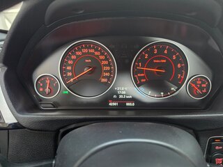 2013 BMW 3 серии 320i VI (F3x), белый, 2500000 рублей, вид 5