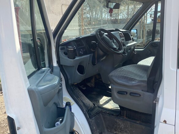 2010 Ford Transit, белый, 800000 рублей - вид 4