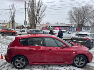 2005 Mazda 3 I (BK), красный, 390000 рублей, вид 3