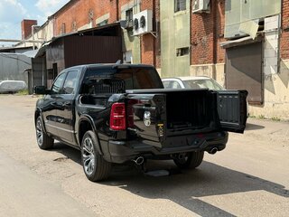 2026 Ram 1500 Crew Cab V Рестайлинг, чёрный, 10179000 рублей, вид 5