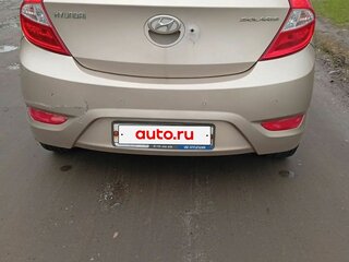 2011 Hyundai Solaris I, бежевый, 555555 рублей, вид 2