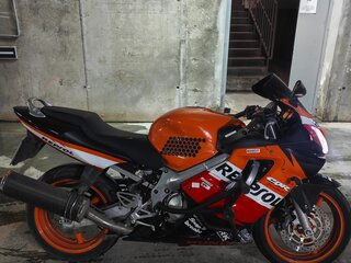 2002 Honda CBR 600F, красный, 400000 рублей, вид 1