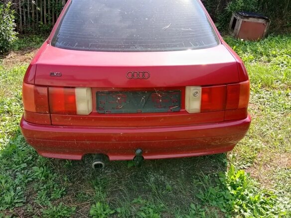 1989 Audi 80 IV (B3), красный, 110000 рублей - вид 3
