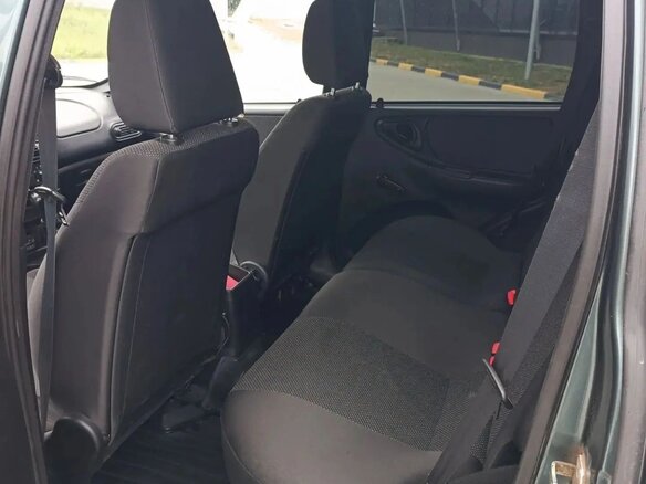 2015 Chevrolet Niva I Рестайлинг, зелёный, 625000 рублей - вид 11