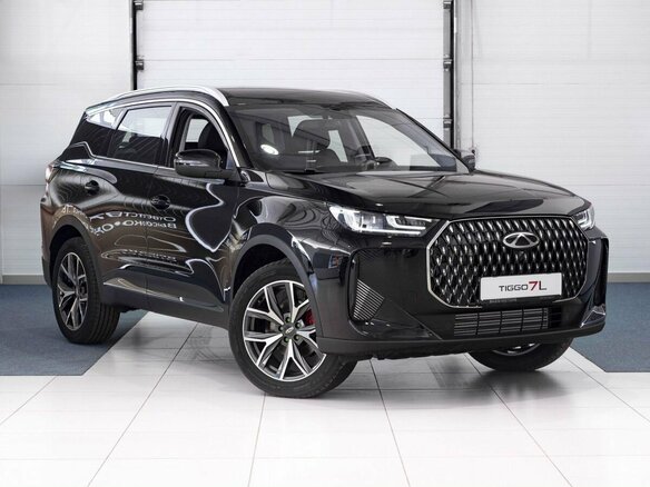 2025 Chery Tiggo 7L I, чёрный - вид 2