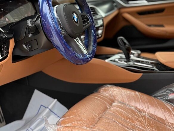 2022 BMW 5 серии 520i VII (G30/G31/G38) Рестайлинг, белый, 5600000 рублей - вид 7