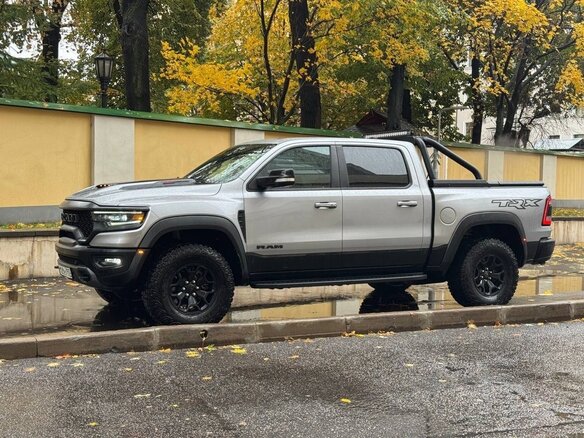 2021 Ram 1500 Crew Cab TRX V, серый, 10200000 рублей