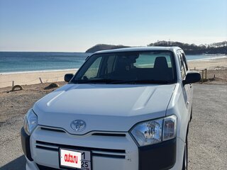 2018 Toyota Probox I Рестайлинг, белый, 815000 рублей, вид 1