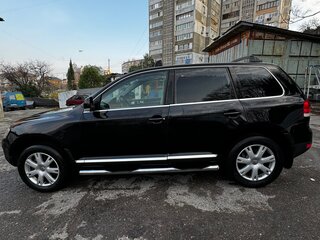 2006 Volkswagen Touareg I, чёрный, 980000 рублей, вид 5