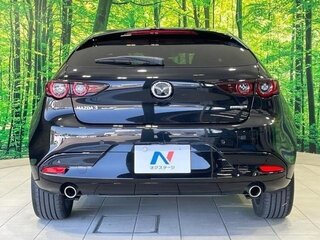 2020 Mazda 3 IV (BP), чёрный, 1435000 рублей, вид 4