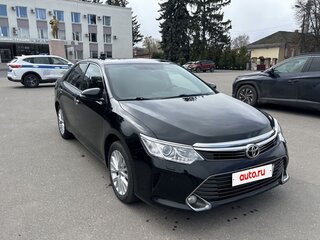 2015 Toyota Camry VII (XV50) Рестайлинг, чёрный, 2200000 рублей, вид 2