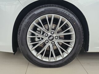 2023 FAW Bestune B70 I, белый, 1915000 рублей, вид 4