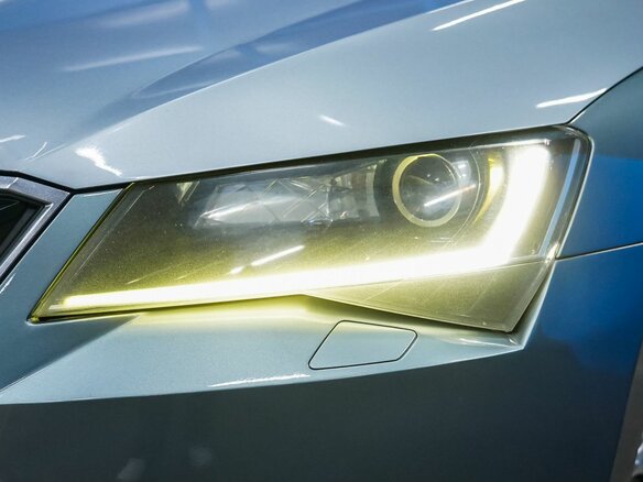 2016 Skoda Superb III, серый, 1400000 рублей - вид 17