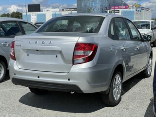 2026 Lada (ВАЗ) Granta I Рестайлинг, серебристый, 1208000 рублей, вид 5
