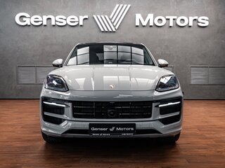 2026 Porsche Cayenne GTS Coupé III Рестайлинг, серый, 24500000 рублей, вид 2