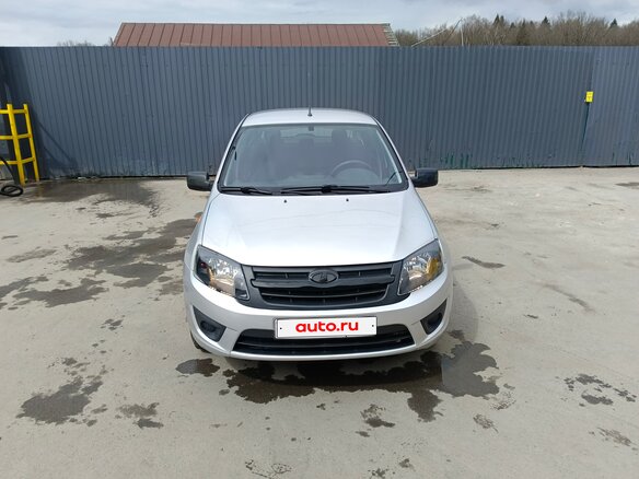2014 Lada (ВАЗ) Granta I, серебристый, 435000 рублей - вид 2