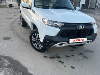 2024 Lada (ВАЗ) Niva Travel I, белый, 1350000 рублей, вид 2