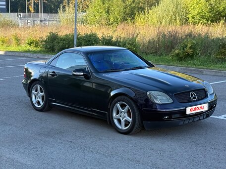 2001 Mercedes-Benz SLK-Класс 200 I (R170) Рестайлинг, фиолетовый, 650000 рублей, вид 3