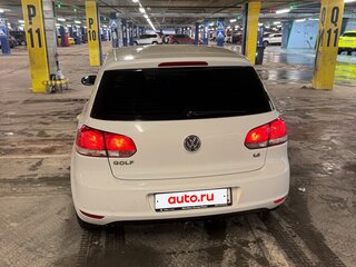 2011 Volkswagen Golf VI, белый, 725000 рублей, вид 5