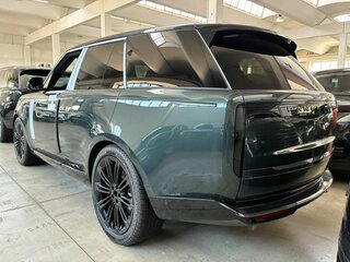 2026 Land Rover Range Rover D350 MHEV Long V, зелёный, 25200000 рублей, вид 2