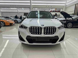 2026 BMW X1 Long 25Li sDrive III (U11/U12), белый, 4232499 рублей, вид 2