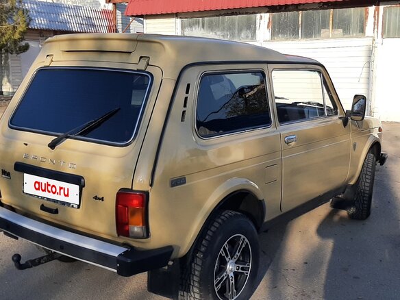 1999 Lada (ВАЗ) 2121 (4x4) Фора I Рестайлинг, бежевый, 650000 рублей - вид 17