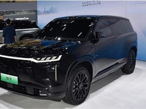 2026 GAC Trumpchi S7 I, чёрный, 4800000 рублей - вид 1