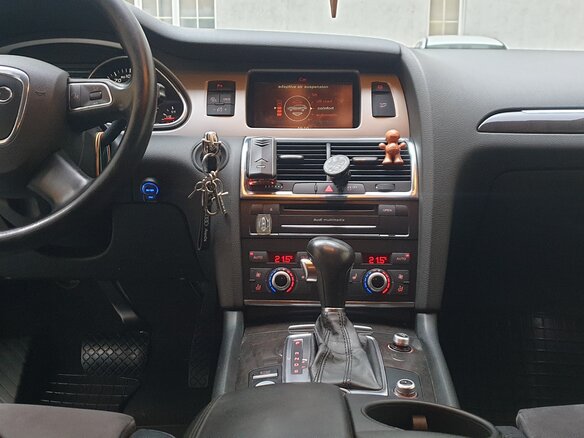2011 Audi Q7 I (4L) Рестайлинг, серебристый, 2400000 рублей - вид 32