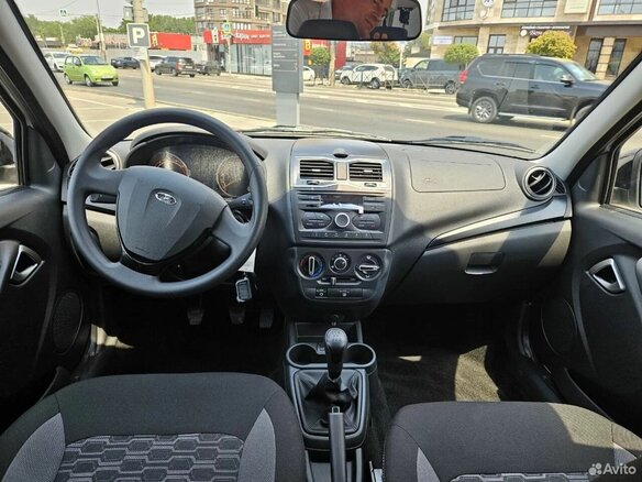 2026 Lada (ВАЗ) Granta Cross I Рестайлинг, белый - вид 10